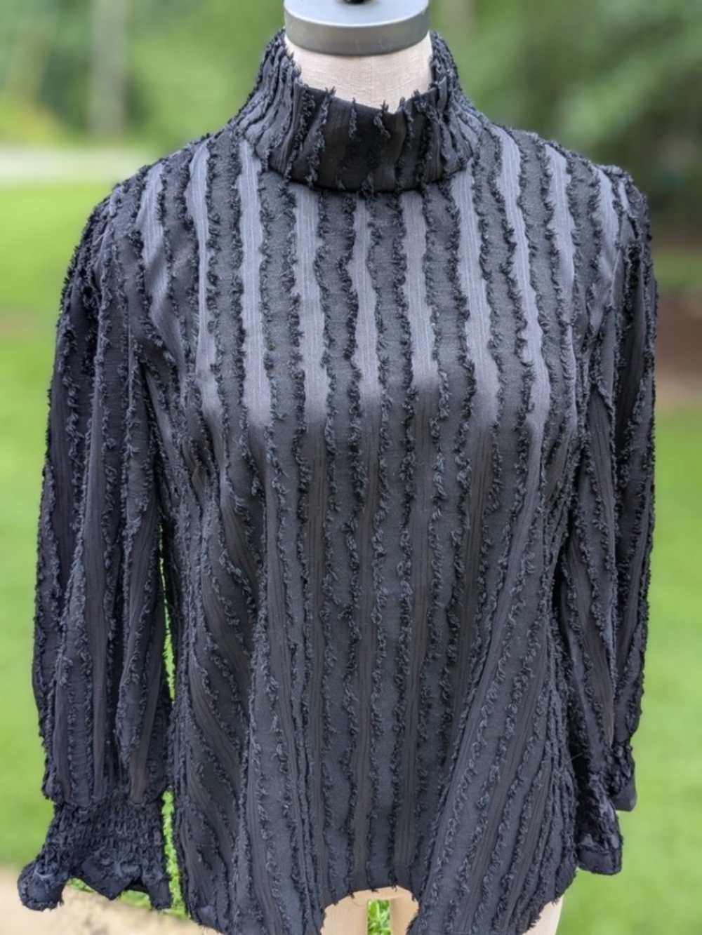 Buru Black Textured Eyelash Fringe Long Sleeve Mock Neck Mod Top Blouse Large